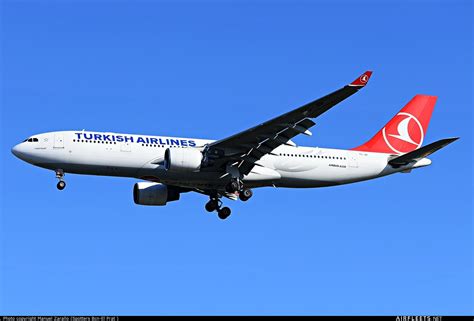 THY Turkish Airlines Airbus A330 TC JIP Photo 94512 Airfleets Aviation