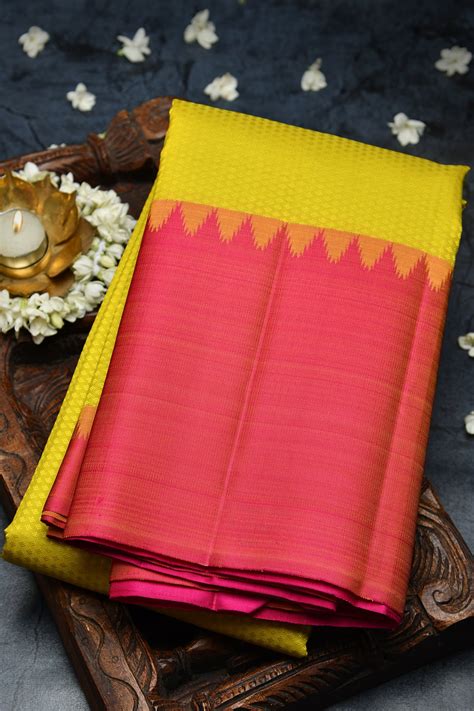 Thread Work Temple Border Lemon Yellow Kanchipuram Silk Saree Sundari