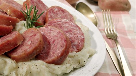 Le Ricette Di Natale Cotechino Con Purea Di Patate E Mele Macelleria