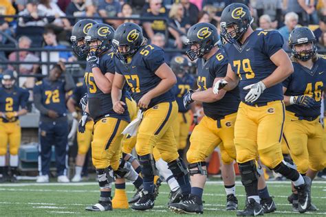 Uw Eau Claire Football Falls To The George Fox Bruins The Spectator