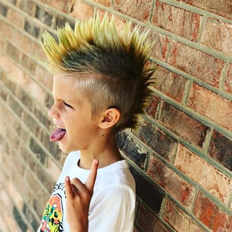 11 Modish Spiky Hairstyles for Boys [2024] – Child Insider