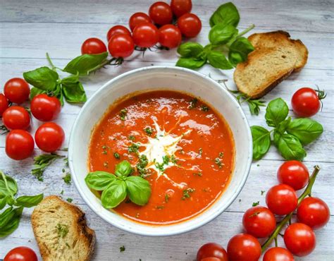 Schnelle Tomatensuppe Aus Frischen Tomaten Kochen Aus Liebe