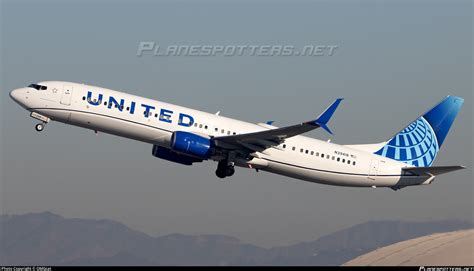 N United Airlines Boeing Er Wl Photo By Ocflt Omgcat Id