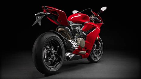 Ducati 1299 Panigale Price 2023 | Mileage, Specs, Images of 1299 ...