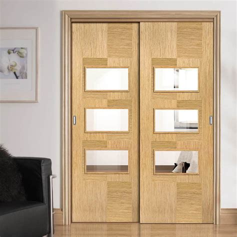 Thruslide Apollo 3l Oak 2 Sliding Doors And Frame Kit Clear Glass