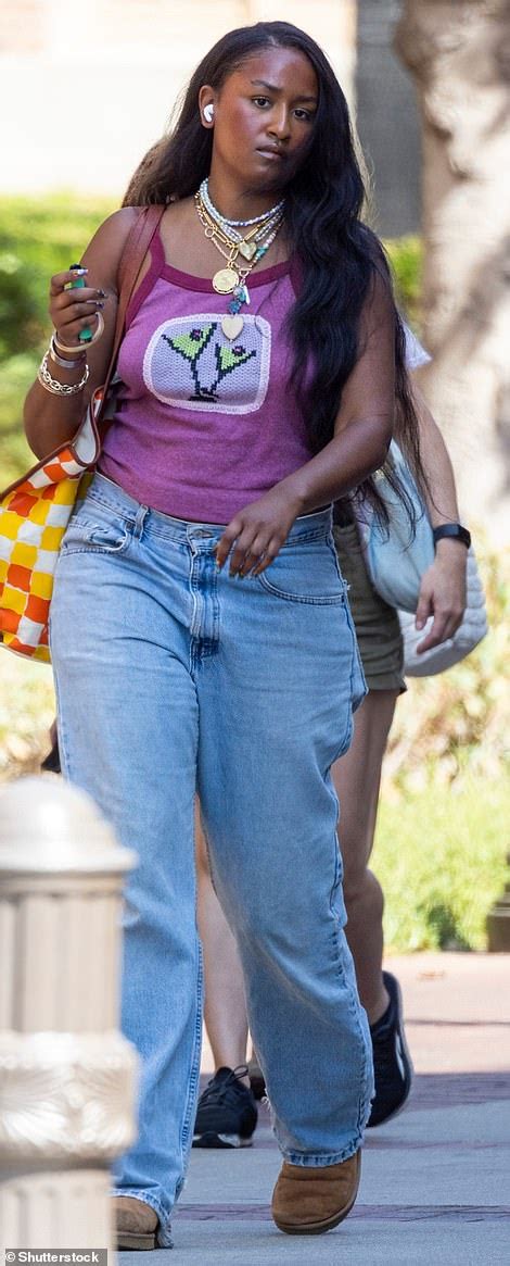 Sasha Obama Is Spotted Walking Around Usc Campus In A Tank Top