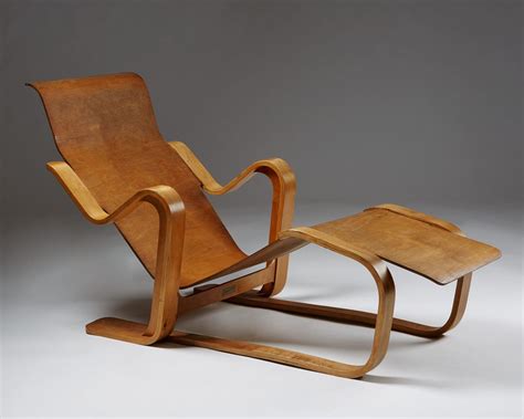 Long Chair Designed By Marcel Breuer For Isokon Modernity House