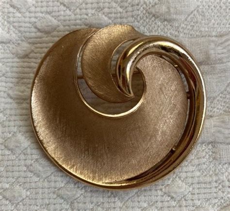 Mid Century Modern Trifari Brooch Mod Brooch Trifari Pin S