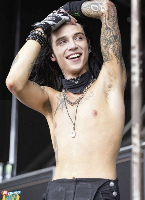 Andy Biersack Shirtless From Kerrang At Warped Tour 2015 Andy Biersack Black Veil Brides