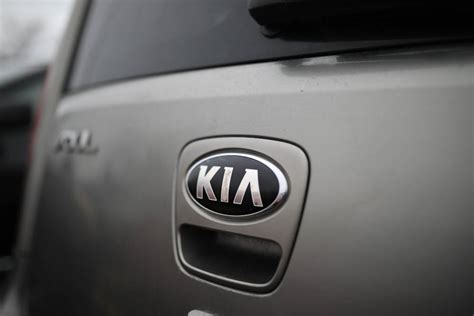 University Police Warn Kia Hyundai Owners After String Of On Campus Break In Attempts The