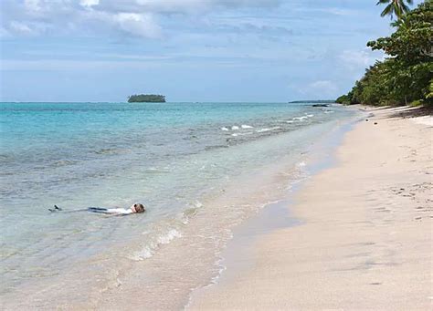 The 9 Best Beaches In Samoa (So You Can Relax Like A Local)