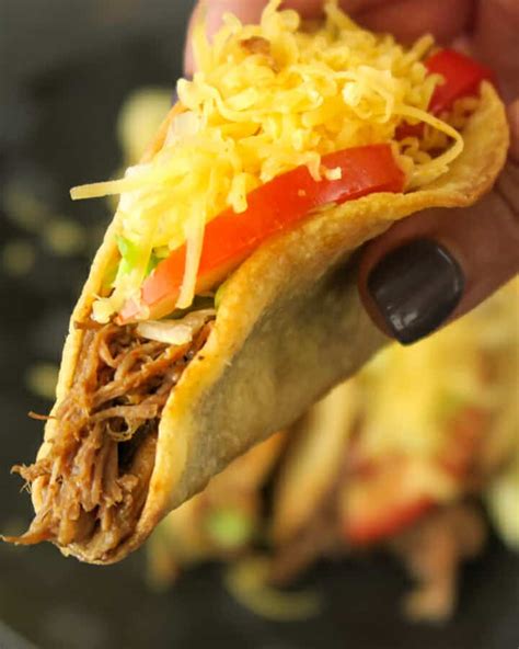 Crispy Shredded Beef Tacos With Baked Taco Shells Thats Deelicious