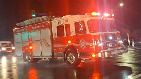 Abbotsford Fire Rescue Service Engine Responding Youtube