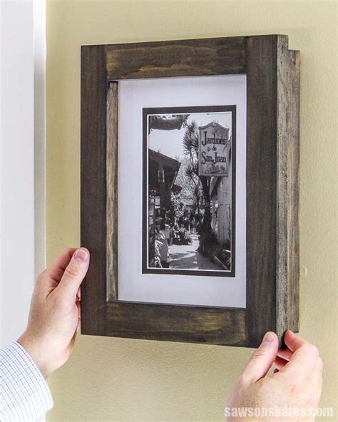 Easy Diy Picture Frame Without Complicated Cuts Saws On Skates®