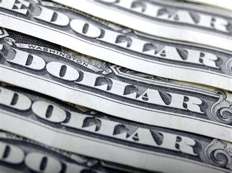 Dólar Sobe 0 25 Após Queda Forte Mas Dados Dos Eua Limitam Avanço