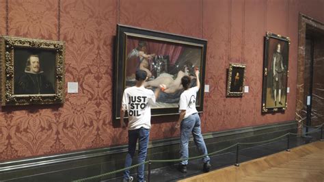 Climate Activists Smash Glass Protecting Velazquez S Venus Painting In