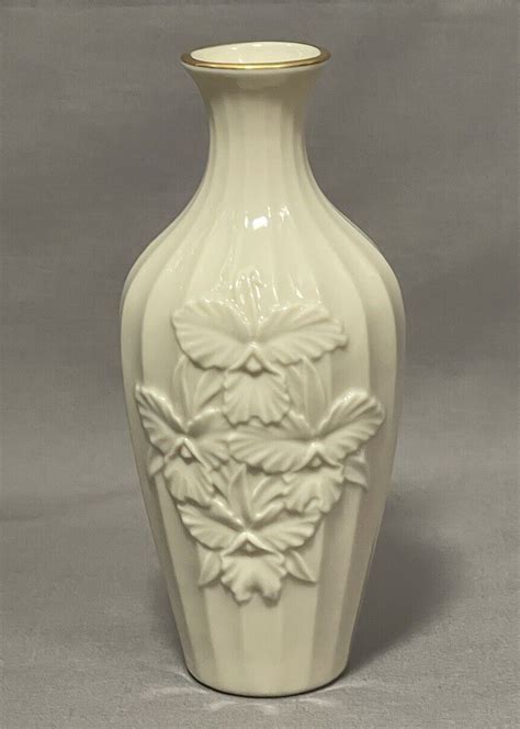 Vintage Lenox Porcelain Orchid Flower Bud Vase Trimmed With 24k Gold