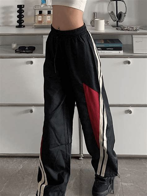 2024 Contrast Paneled Black Baggy Sweatpants Black M In Pants Online Store