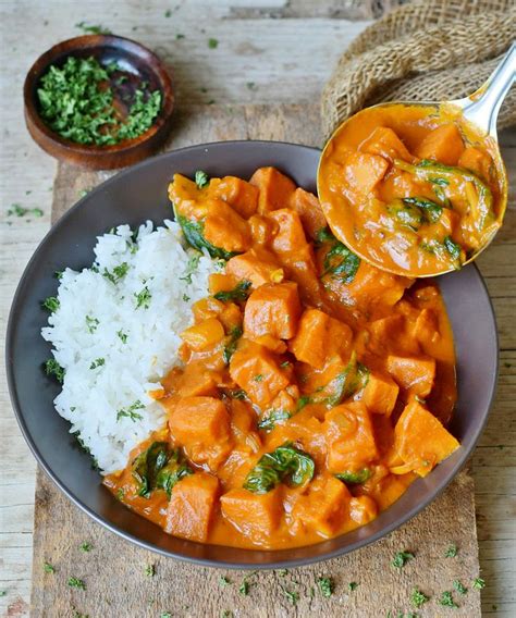 This Vegan Sweet Potato Curry With Spinach And Creamy Coconut Milk Is