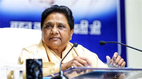 Mayawati Slams Attitude Of Opposition Leaders Jd U Confirms Bsp Not Invited To Patna Meet