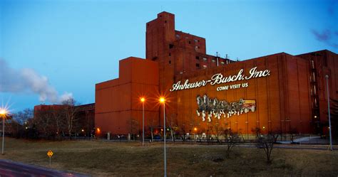 Budweiser-Brewery - Family Attractions Card