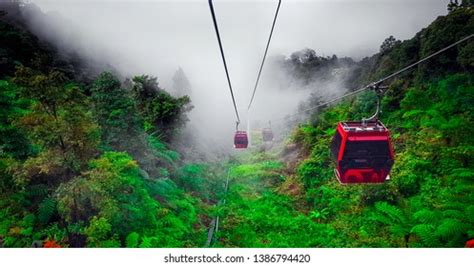 Cable Car Genting Highlands Malaysia Foggy Stock Photo 1556744042 ...