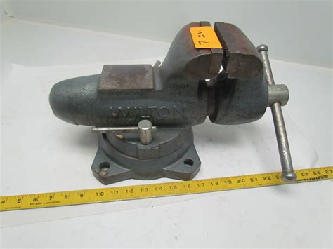 Wilton Bullet Machinist 4 Jaw Round Channel Vise Wswivel Base Opens