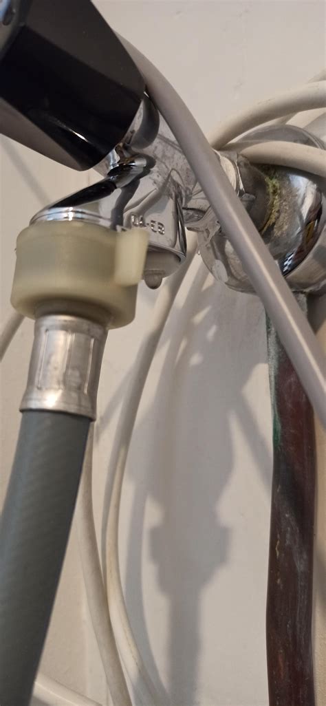 How To Stop Washing Machine Tap Leakage Rhowto