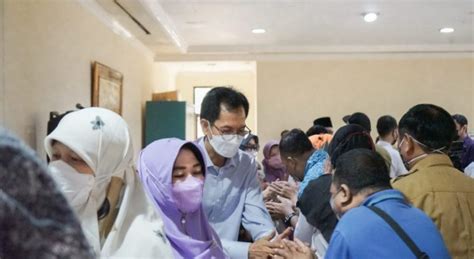 Halal Bihalal DPRD Surabaya Adi Sutarwijono Selamat Melayani Rakyat