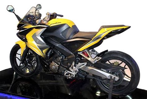 Bajaj Pulsar RS 400 : Price, Features, Specifications