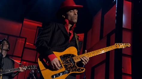 New Director's Cut of Prince's "While My Guitar Gently Weeps" Solo from 2004 Proves He Was the ...