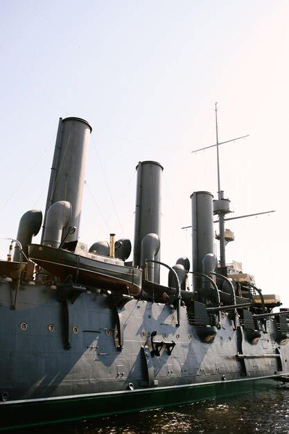 Premium Photo The Legendary Russian Warship Cruiser Aurora Is