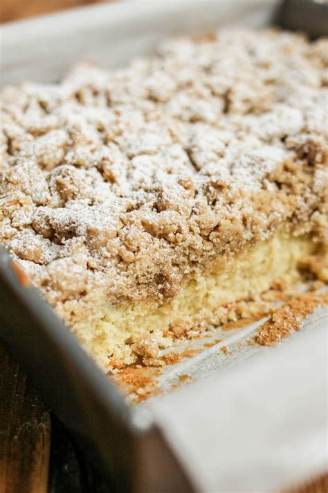 New York Style Crumb Cake Lilies And Loafers