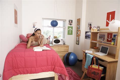 5 College Dorm Room Dos And Don’ts Ashley Furniture