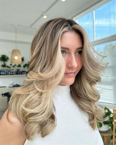 The Secret’s Out: 17 Volume-Boosting Tips for Thin Hair That Work