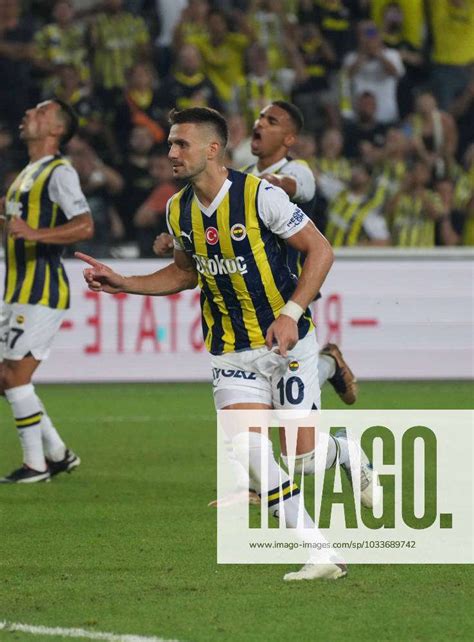 Dusan Tadic Of Fenerbahce Celebrates After Scoring The Fifth Goal Of