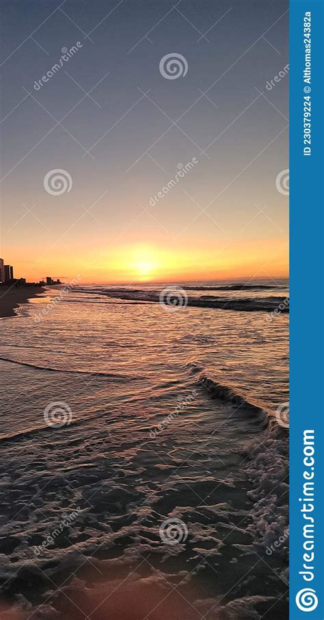 Pretty Sunrise at the Beach Stock Photo - Image of morning, pretty ...