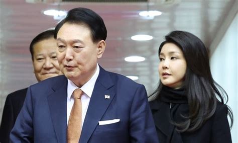 専攻医の辞職相次ぐ韓国政府、「医師免許停止」で真っ向から対抗 政治•社会 Hankyoreh Japan