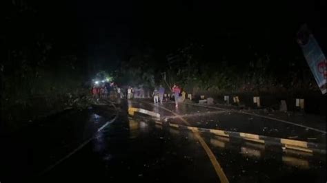 Jalur Bojongkokosan Sukabumi Diterjang Longsor Akses Jalan Nasional