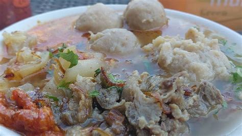 Wuihh Nikmat Rasakan Cita Rasa Yang Khas Dari Bakso Kikil Mangkujayan