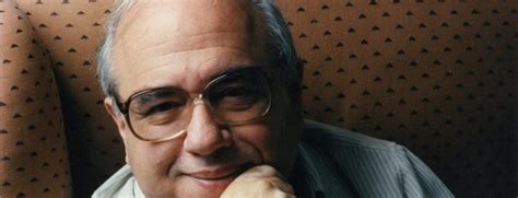 Cronicas Luis Fernando Verissimo - Leia 10 crônicas de Luis Fernando Verissimo publicadas no GLOBO