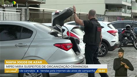 Opera O No Rj Busca Prender Integrantes De M Fia De Jogos De Azar