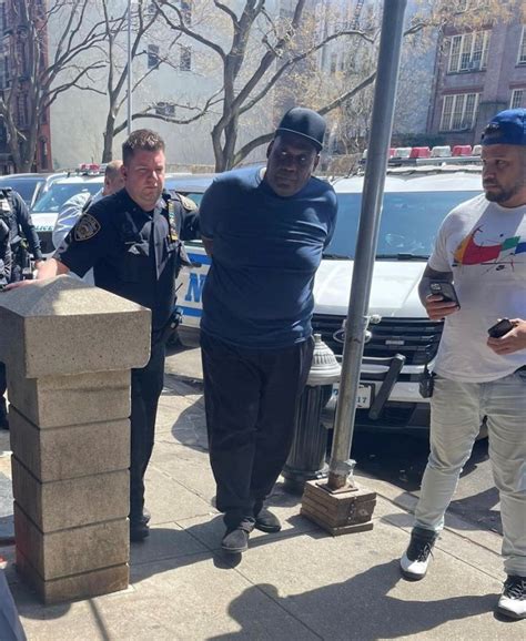 La Policía Arresta Al Sospechoso Del Tiroteo Del Metro De Nueva York