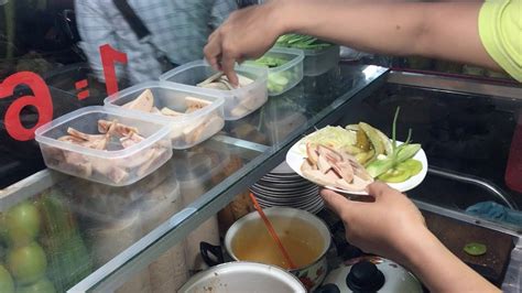 Cambodian Street Food Best Khmer Sandwich Num Pang In Phnom Penh 2018 Youtube