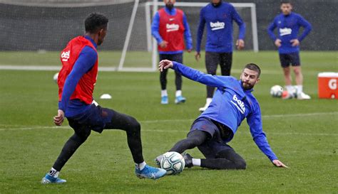 The squad list for Barça vs Alavés