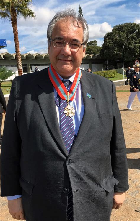 Presidente Do Trf Agraciado A Medalha Da Ordem Do M Rito Naval