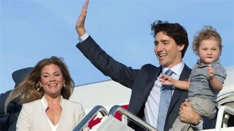 Justin Trudeau Brings Star Power To White House Bbc News