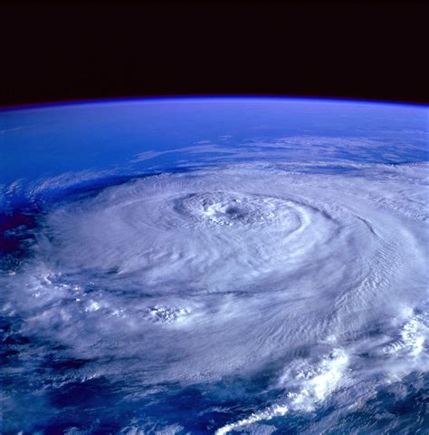 Scientists find two ways that hurricanes rapidly intensify