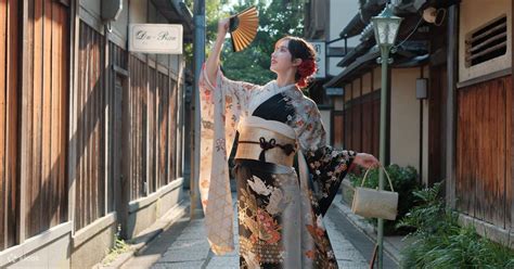 Kiyomizudera Kodaiji Gion Kimono Rental Experience Kyoto Online