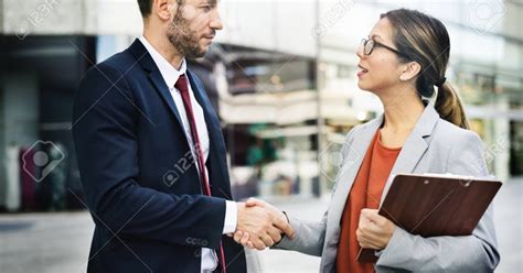 Apprendre Français au Polytechnique Padre Zegrí est amusant dynamique